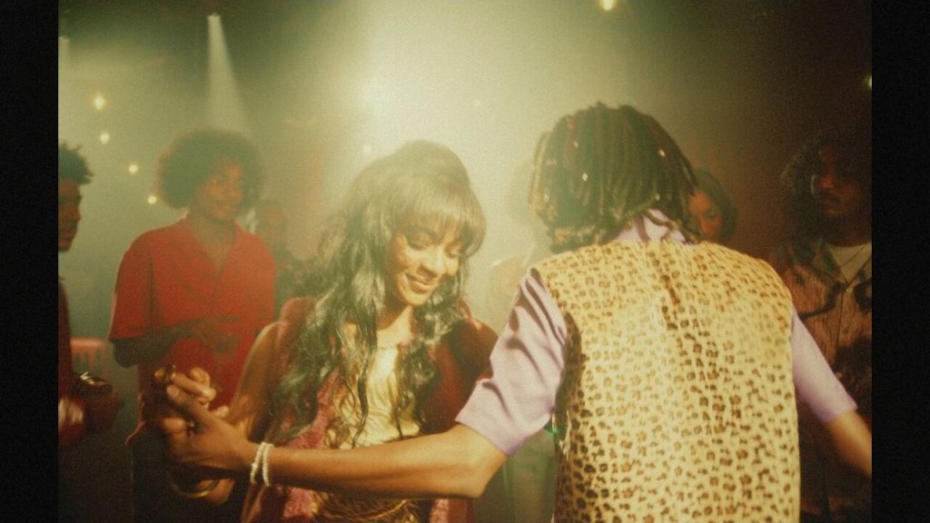 MaMan et Basyoni dans le clip AHDI